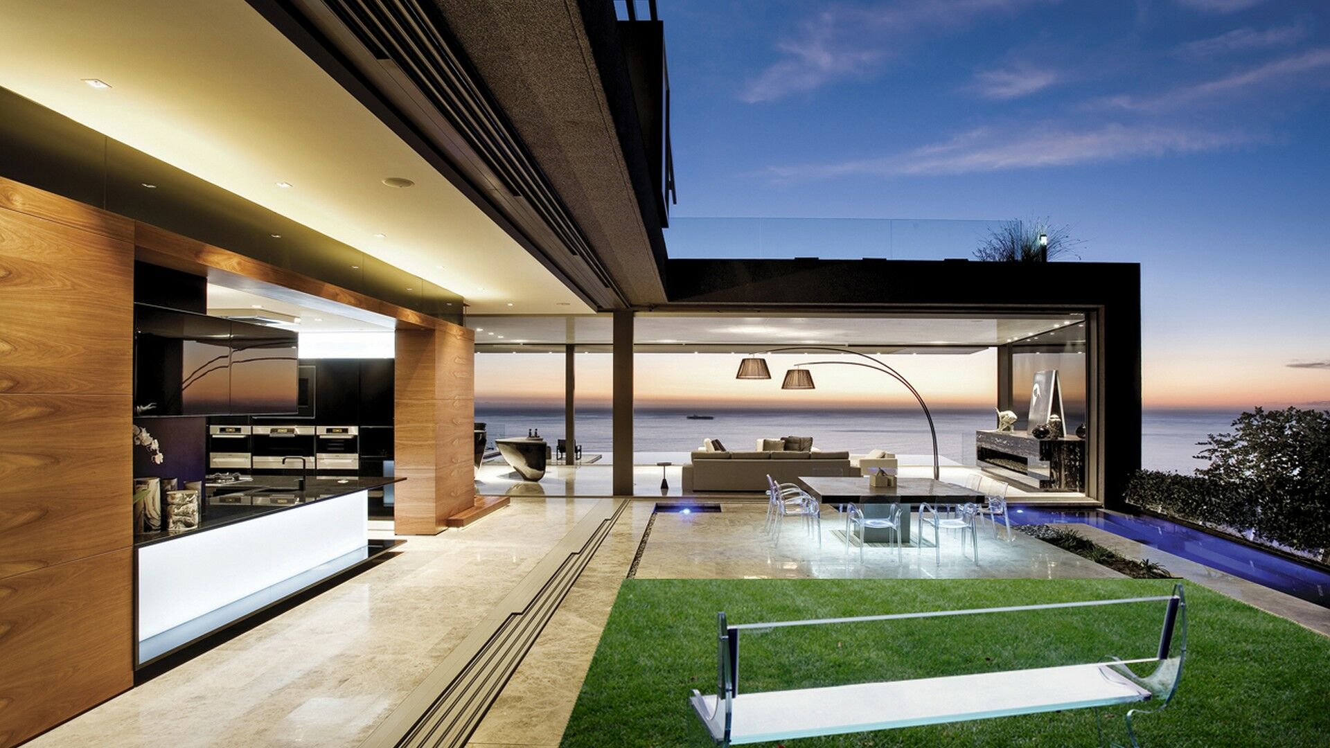 Luxury Outdoor Furniture